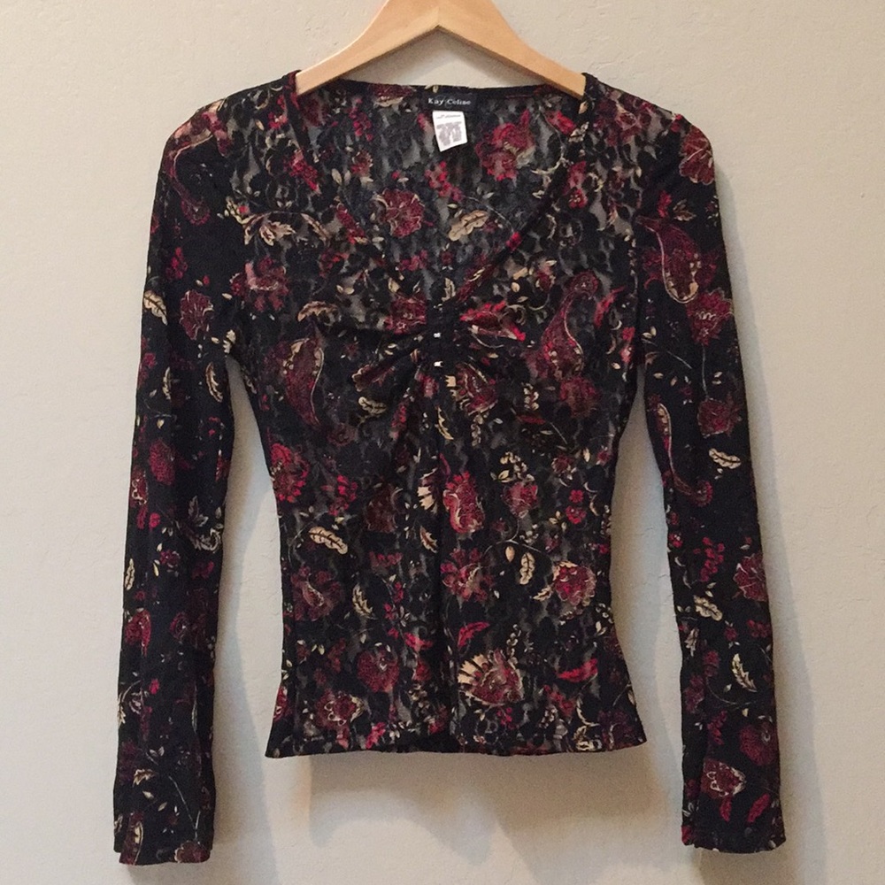 Lacy Stretchy Longsleeve Top